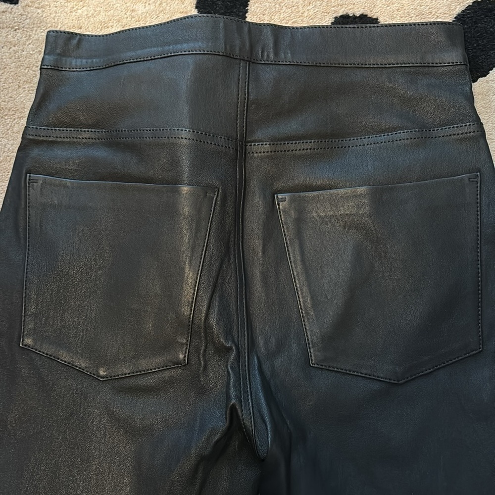 And Other Stories high-waist, straight leg black leather Jean size 8/40 - Picture 5 of 6